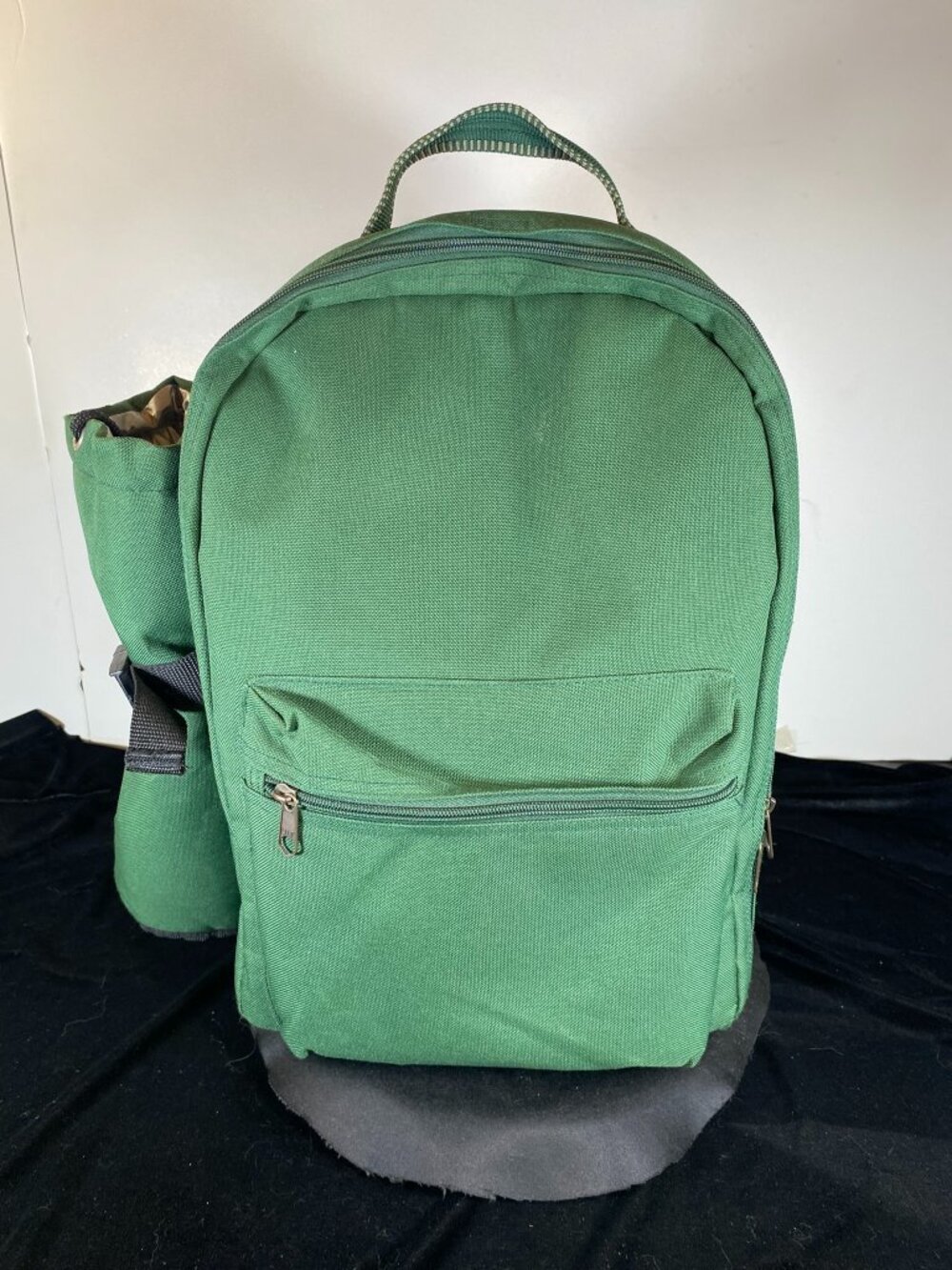 Retro Picnic Backpack with Accessories and Insulated Detachable Bottle Carrier,